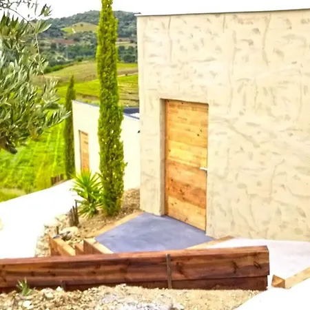 Les Cabanons De Meme Jeannette Bed & Breakfast 4*