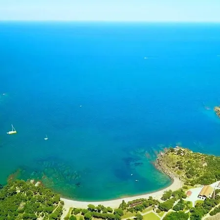 Les Cabanons De Meme Jeannette Bed & Breakfast Port Vendres