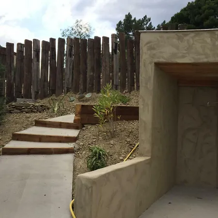 Les Cabanons De Meme Jeannette Bed & Breakfast