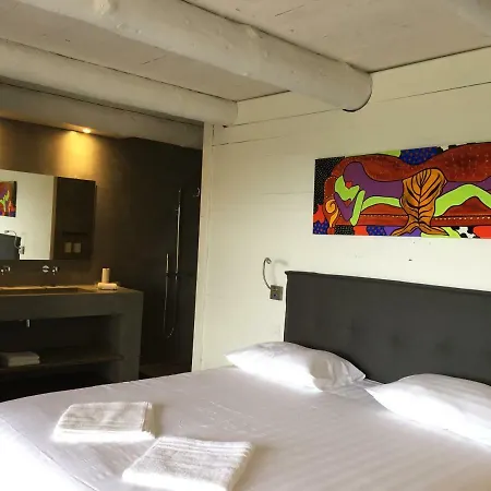 Bed & Breakfast Les Cabanons De Meme Jeannette