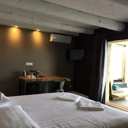 Bed & Breakfast Les Cabanons De Meme Jeannette